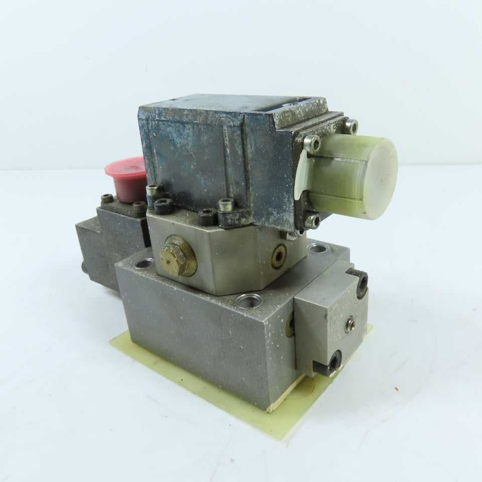 Rexroth 387253/8 4WS2EE10-40/75B2ET315Z8D/M Servo Proportional Directional Valve