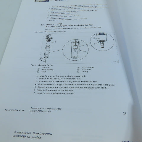 Kaeser 901837 40 USE Aircenter SX Tri-Voltage Screw Compressor Operator Manual