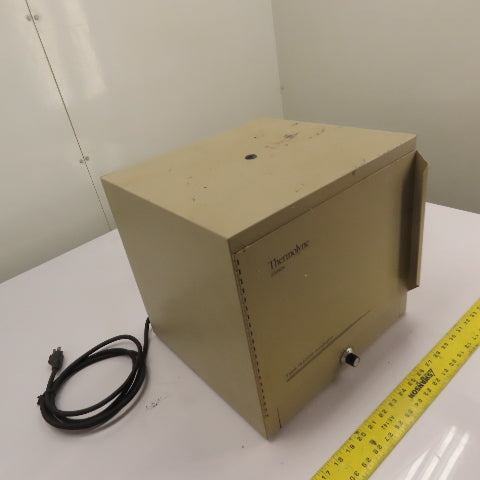 Thermolyne I42325 2-Shelf Bench-Top Laboratory Incubator 120V 1Ph