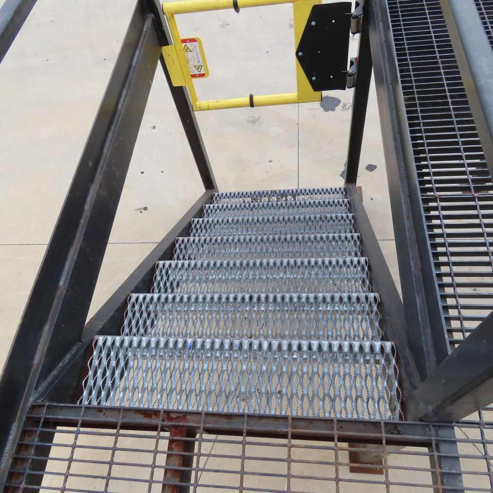 14' x 8' Steel Mezzanine Work Platform Deck W/ Loading Gates 56" Deck Height