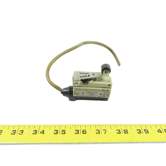 NAIS AZ7141 10A SPDT Roller Lever Limit Switch 250VAC