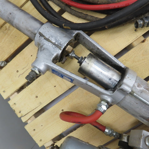 Spee-Flo 344-151 Paint Spray 311-135 Pump W/ Hoses And Spray Gun