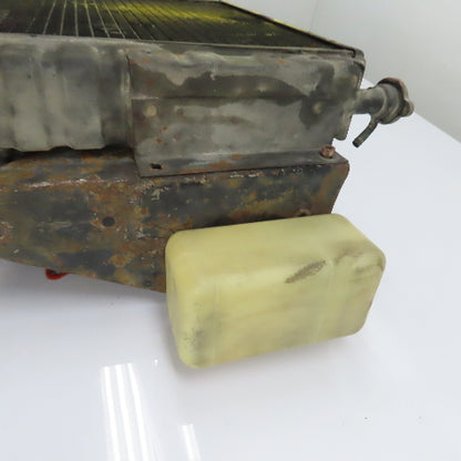 Yale A 388220 Forklift Radiator Assembly W/Fan Shroud & Coolant Reservoir Tank