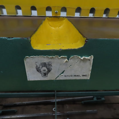 Grizzly 52" Manual Sheet Metal Foot Shear
