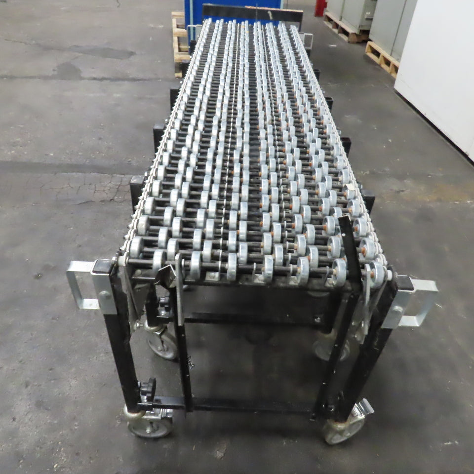 BestFlex 200 18" x 24' Expandable Flexible Skate Wheel Gravity Conveyor 29" Tall