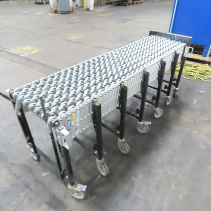 BestFlex 200 18" x 24' Expandable Flexible Skate Wheel Gravity Conveyor 29" Tall