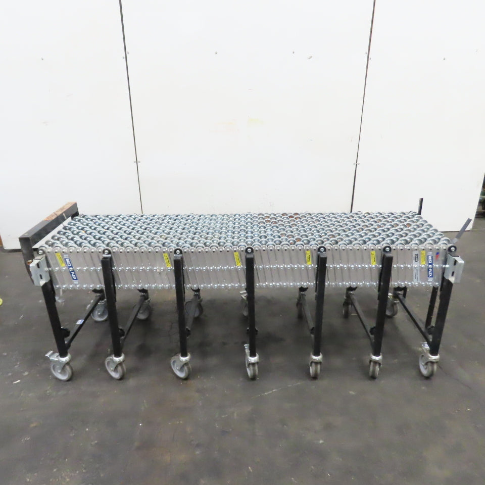 BestFlex 200 18" x 24' Expandable Flexible Skate Wheel Gravity Conveyor 29" Tall