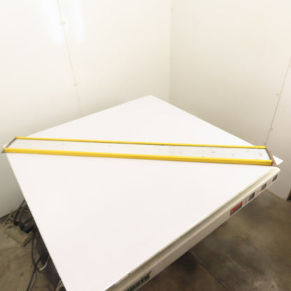 STI 28210 Optoflex Safety Light Curtain Mirror Reflector Bar Rev.C 61-1/2"