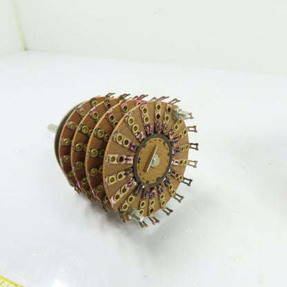 Centralab PA-3007 4-Pole 2-17 Position Non-Shorting Phenolic Rotary Switch
