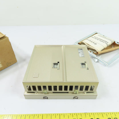 Barber-Colman TPC-121-0-3 Duplex Room Thermostat NEW