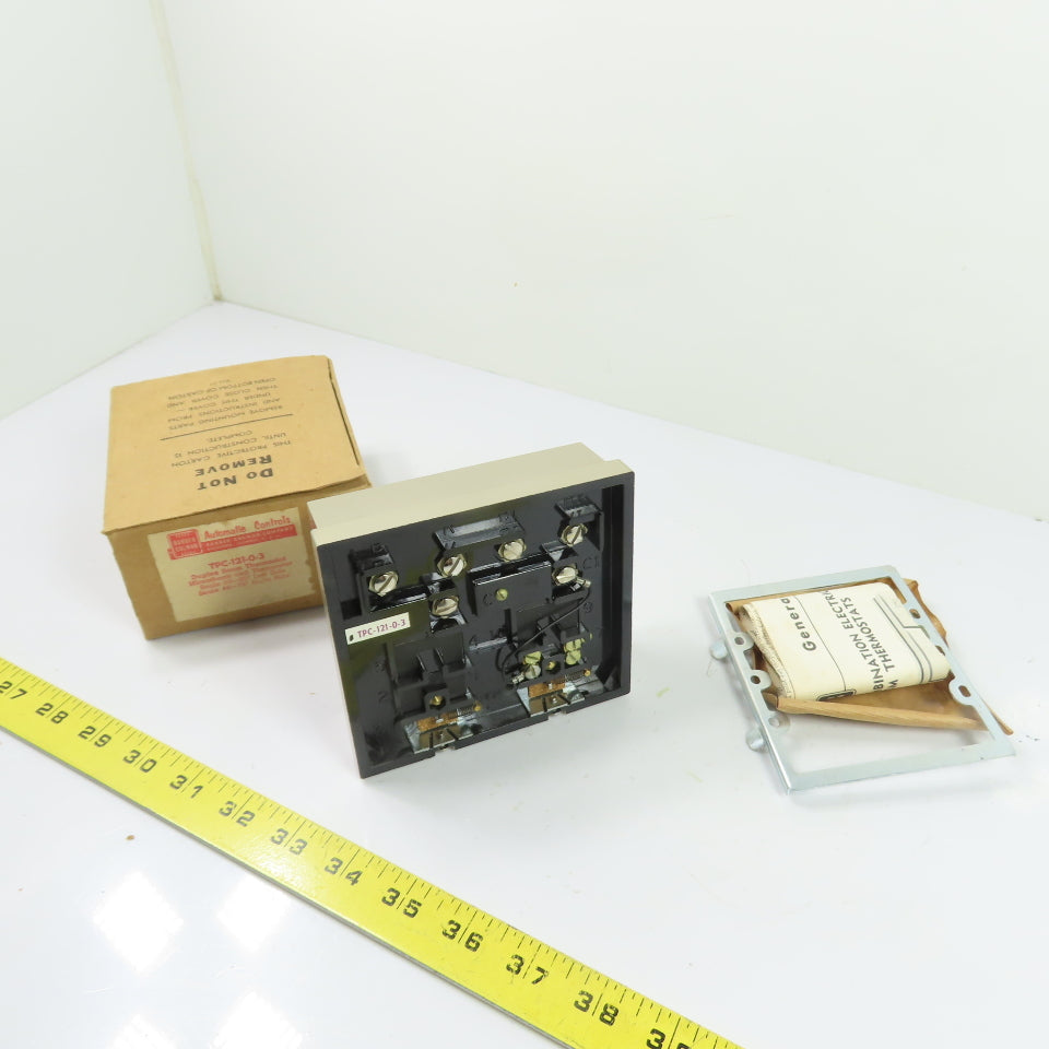 Barber-Colman TPC-121-0-3 Duplex Room Thermostat NEW