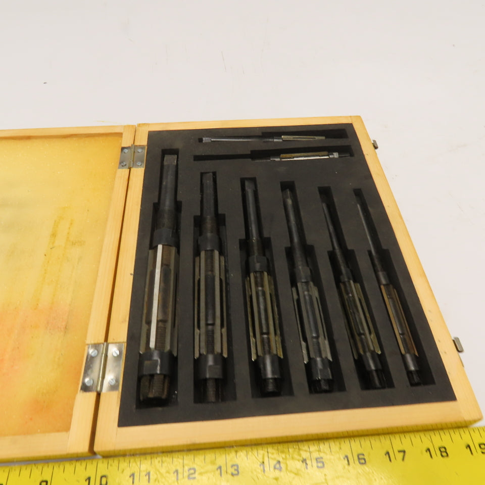 Value Collection AHR/EC/A-H/ST8 Adjustable Hand Reamer Set A-H 15/32"-1-11/16"