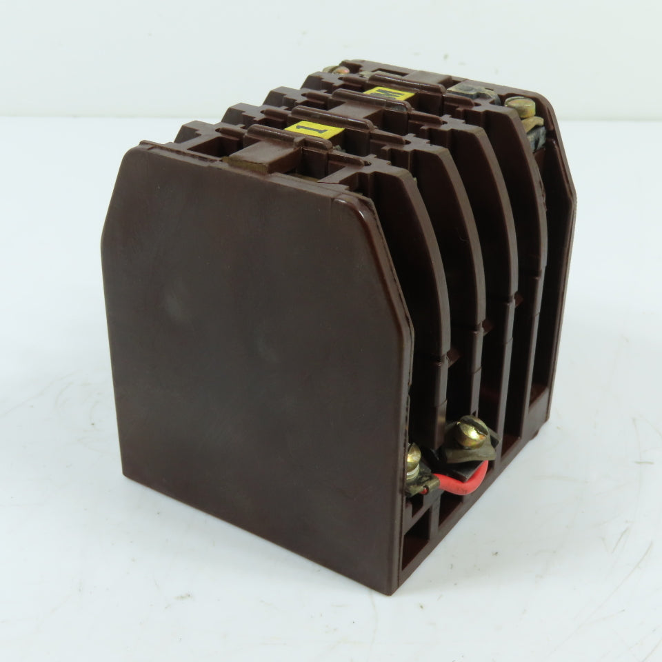 Klockner-Moeller DIL 0-41/61 3-Pole AC Contactor 600VAC 12A Max