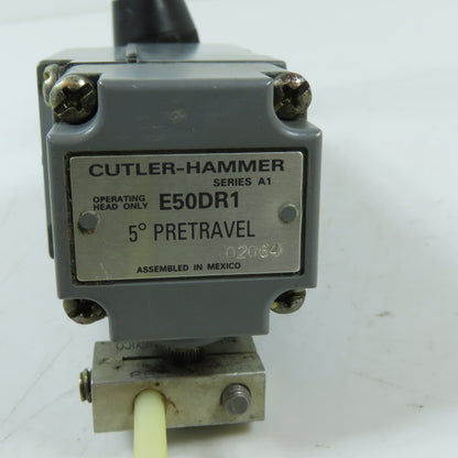 Cutler-Hammer E50DR1 E50SA Side Rotary Lever Limit Switch w/ Operating Head 600V