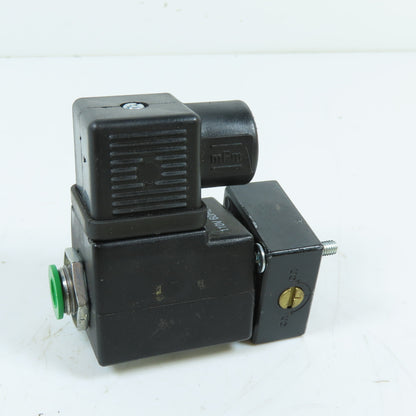 CompAir Maxam Series 5 3-Way N.C. Pneumatic Solenoid Valve 110V 60Hz 8W