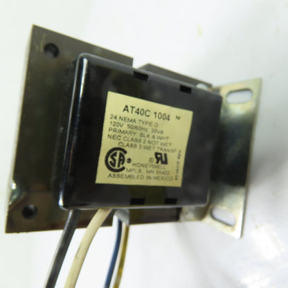 Honeywell AT40C1004 30VA Control Transformer 120V Pri 24V Sec
