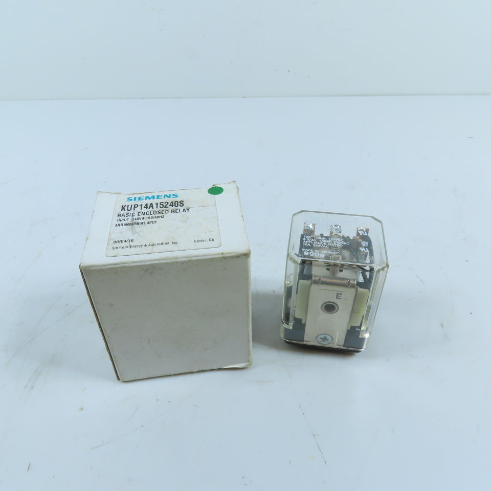 Potter & Brumfield KUP-14A15-240 10A 3PDT Basic Enclosed Power Relay 240VAC