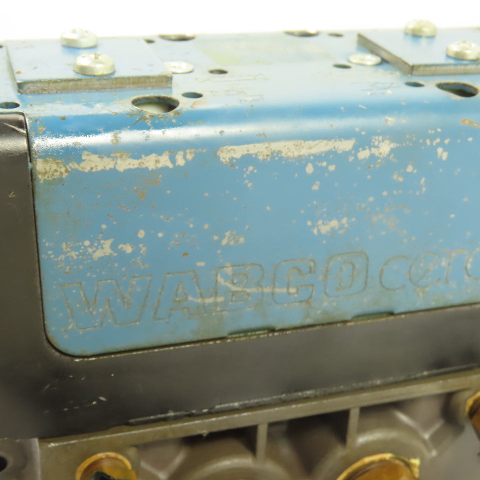 Wabco Ceram Pneumatic Directional Control Valve w/Manifold