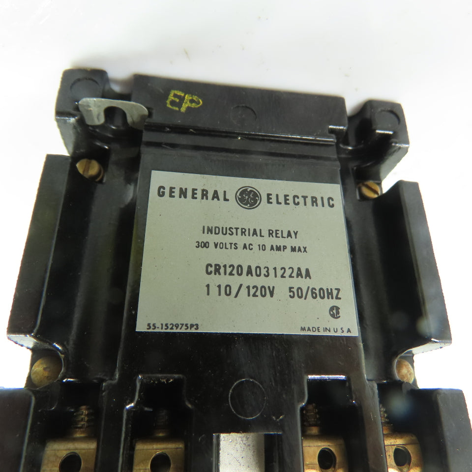 General Electric CR120A03122AA 3-Pole Industrial Control Relay 110/120V Coil