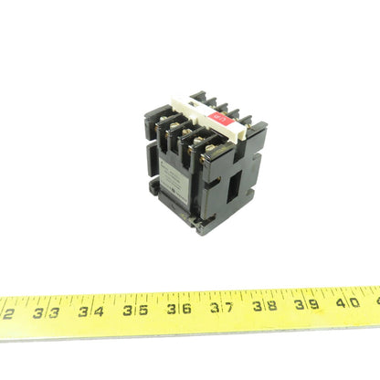 General Electric CR120A03122AA 3-Pole Industrial Control Relay 110/120V Coil