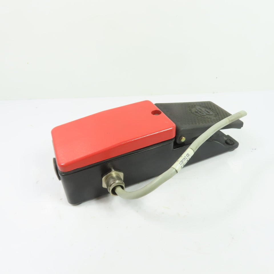 Bernstein 606.1200.003 F1-U2Z 10A Foot Pedal Operated Switch 500VAC 2NO/2NC IP65