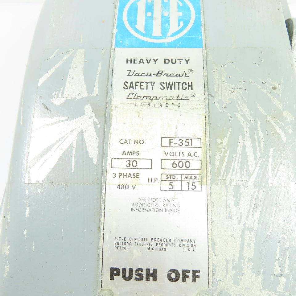 ITE F-351 30A Vacu-Break Fusible Safety Disconnect Switch 600VAC 3-Pole