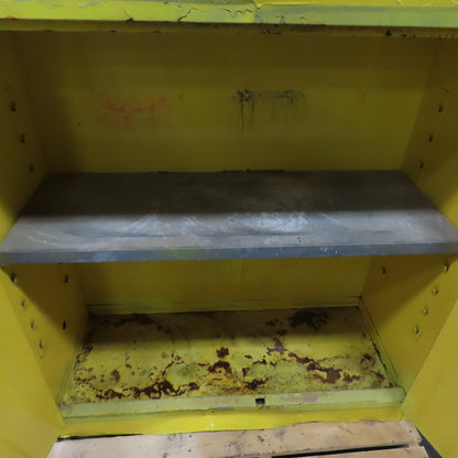Justrite 893000 30 Gallon Flammable Liquid Storage Cabinet 43"x18"x44" 1-Shelf
