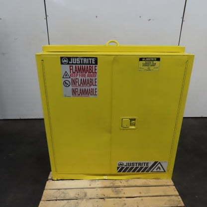 Justrite 893000 30 Gallon Flammable Liquid Storage Cabinet 43"x18"x44" 1-Shelf