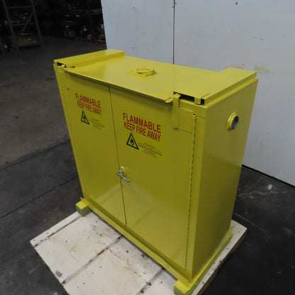 Lab Safety P340 40 Gallon Flammable Liquid Storage Cabinet 43"x18"x45" 2-Shelf