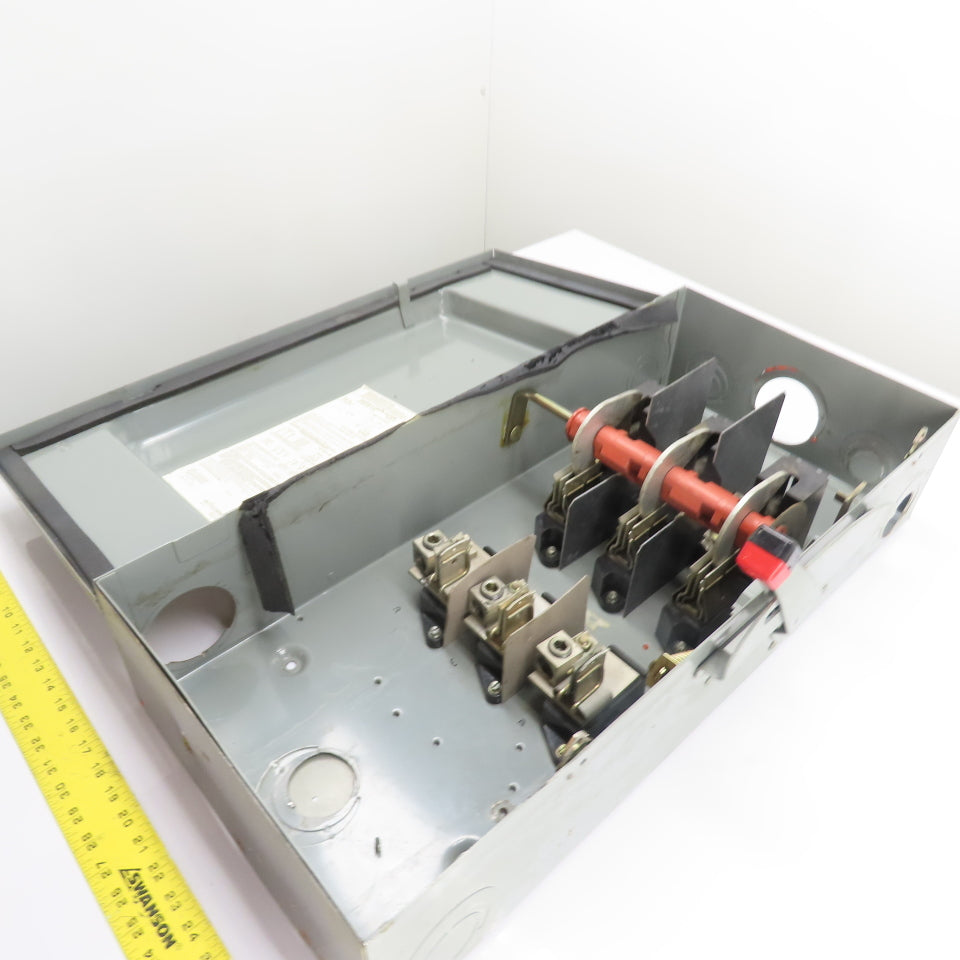 Square D H-324 200A 3-Pole Single Throw Fusible Safety Disconnect Switch 240VAC