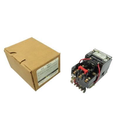 Square D 8536 SB02V02 NEMA Size 0 Magnetic Motor Starter 120V Coil NEW