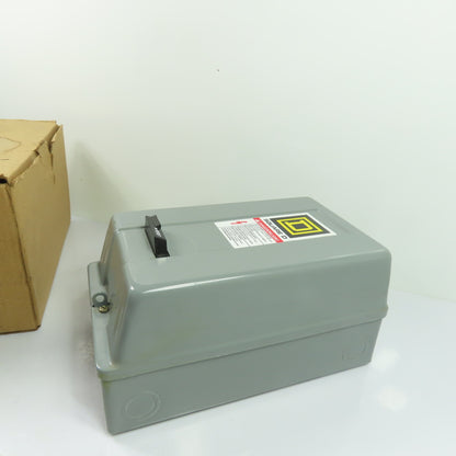 Square D 8536SBG2V03 3-Pole NEMA Size 0 AC Magnetic Motor Starter 240V Coil