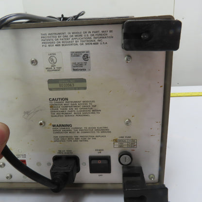 Tektronix 1230 Portable Logic Analyzer 16-64 Channel 115/230V