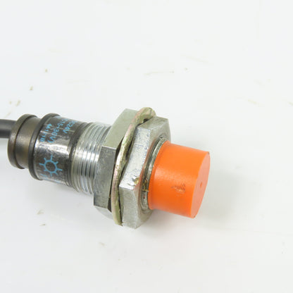 Autonics PRWT18-8DC Proximity Sensor 10-30VDC