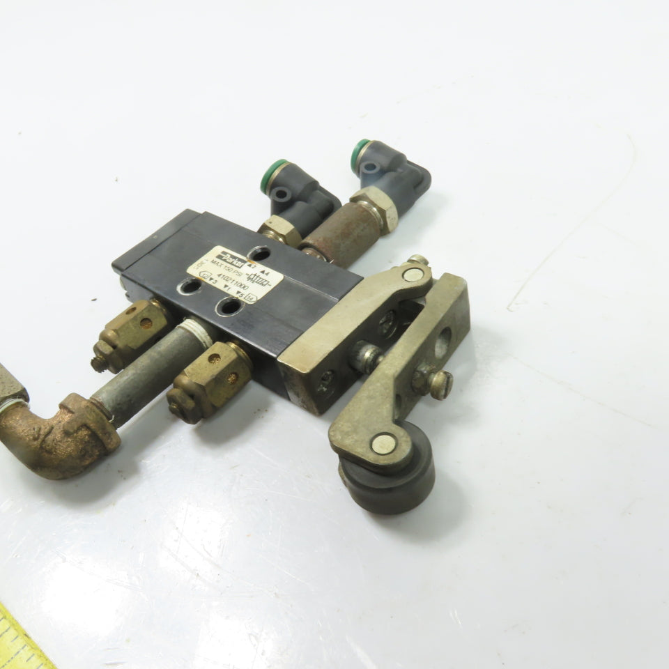 Parker 410211000 4-Way 2-Position Roller Lever Pneumatic Control Valve 150PSI