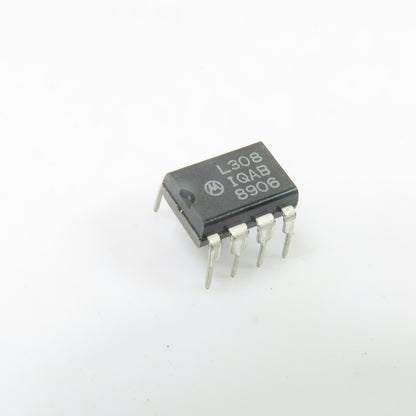 Motorola L308 8-Pin DIP Precision Operational Amplifier IC Lot Of 30