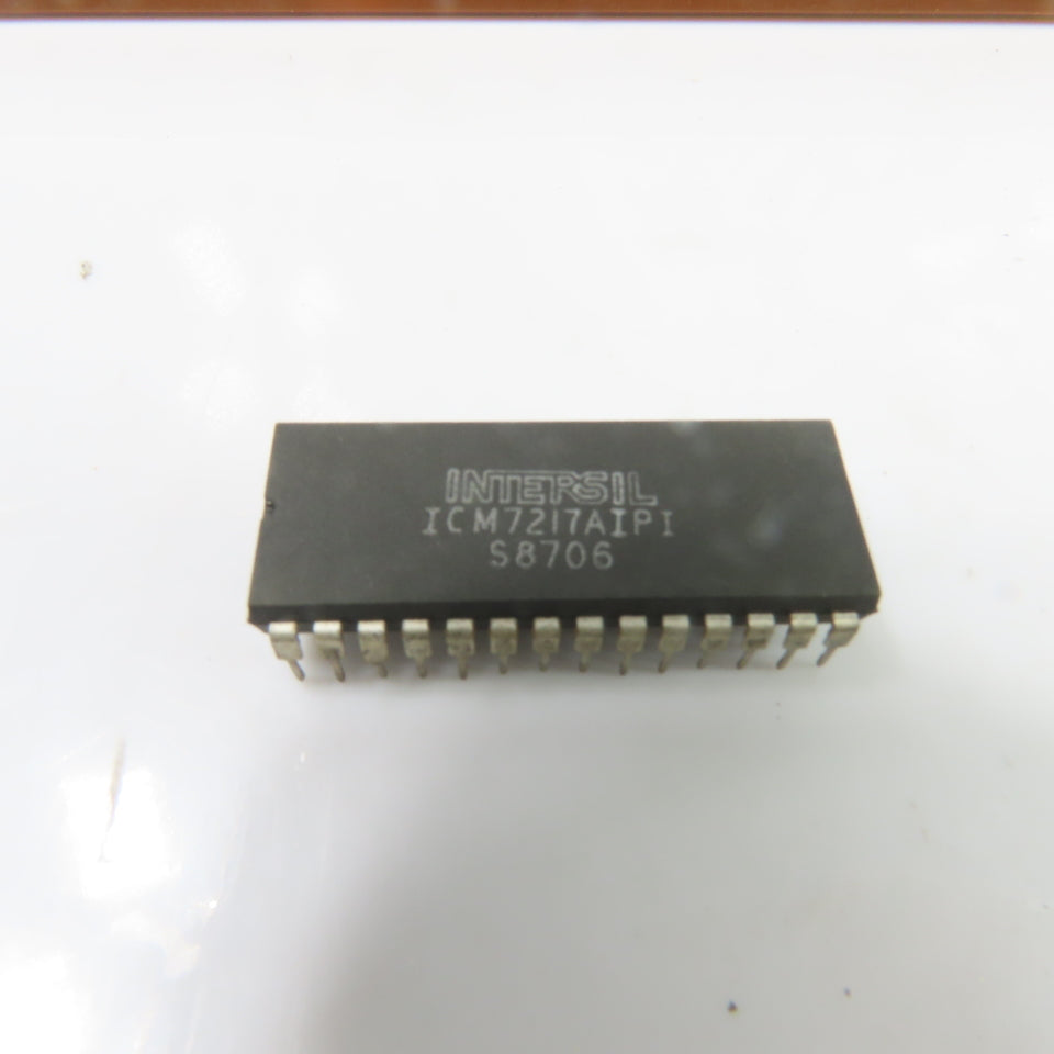 Intersil ICM7217AIPI 4-Digit LED Up/Down Counter IC DIP28 Lot Of 7