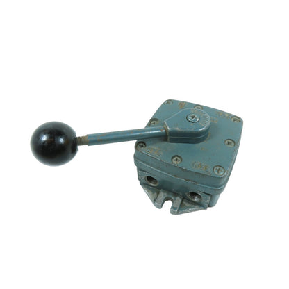 Hannifin PL25CR 4-Way 3-Position Hand Lever Directional Control Valve 1/4" NPT