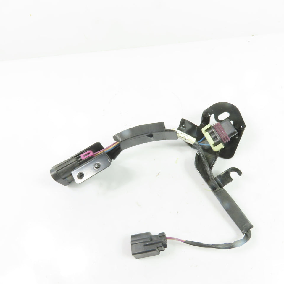 2854 Wiring Harness Pigtail Bracket Assembly w/ Multi-Pin Connector