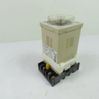 Omron E5C2-R20K Temperature Controller K-Type 0-1200°C 3A 250VAC