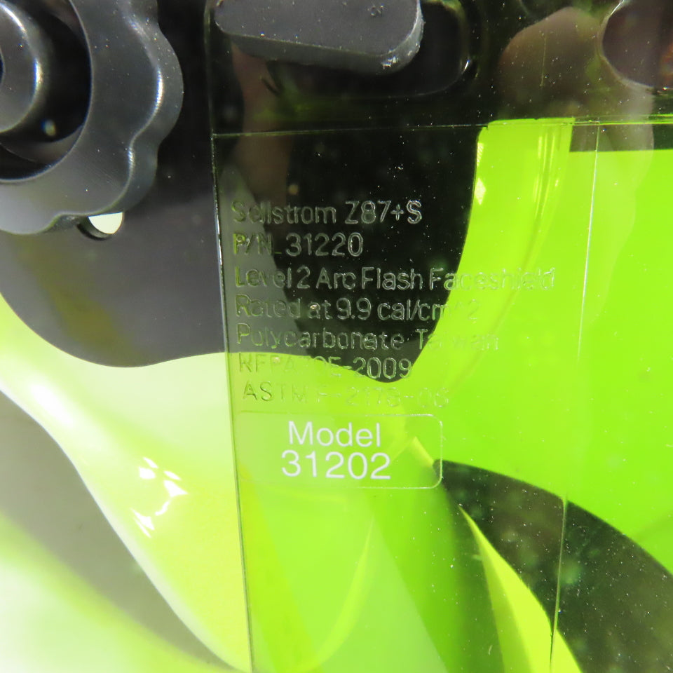 Sellstrom 31220 31202 Arc Flash Face Shield W/ Hard Hat 9.9 Cal/cm²