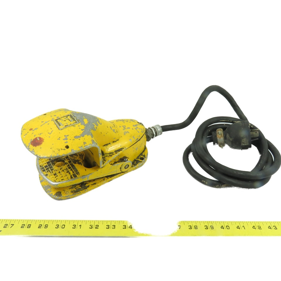 Square D Foot Pedal Operator Switch Voltage Unknown