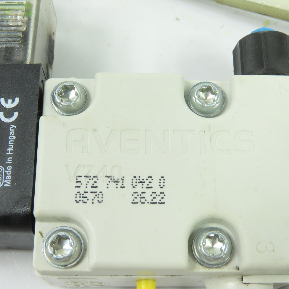 Aventics 572-741-042-0 Solenoid Directional Control Valve 24VDC 145PSI