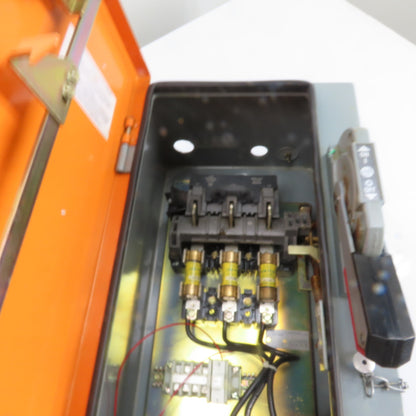Allen-Bradley 512-M/A15465 Combination Motor Starter Disconnect 600V 3Ph