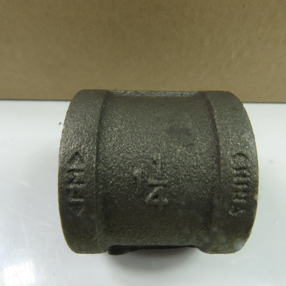 SCI 1-1/4" FNPT Black Malleable Iron Straight Coupling Fittings Lot Of 17