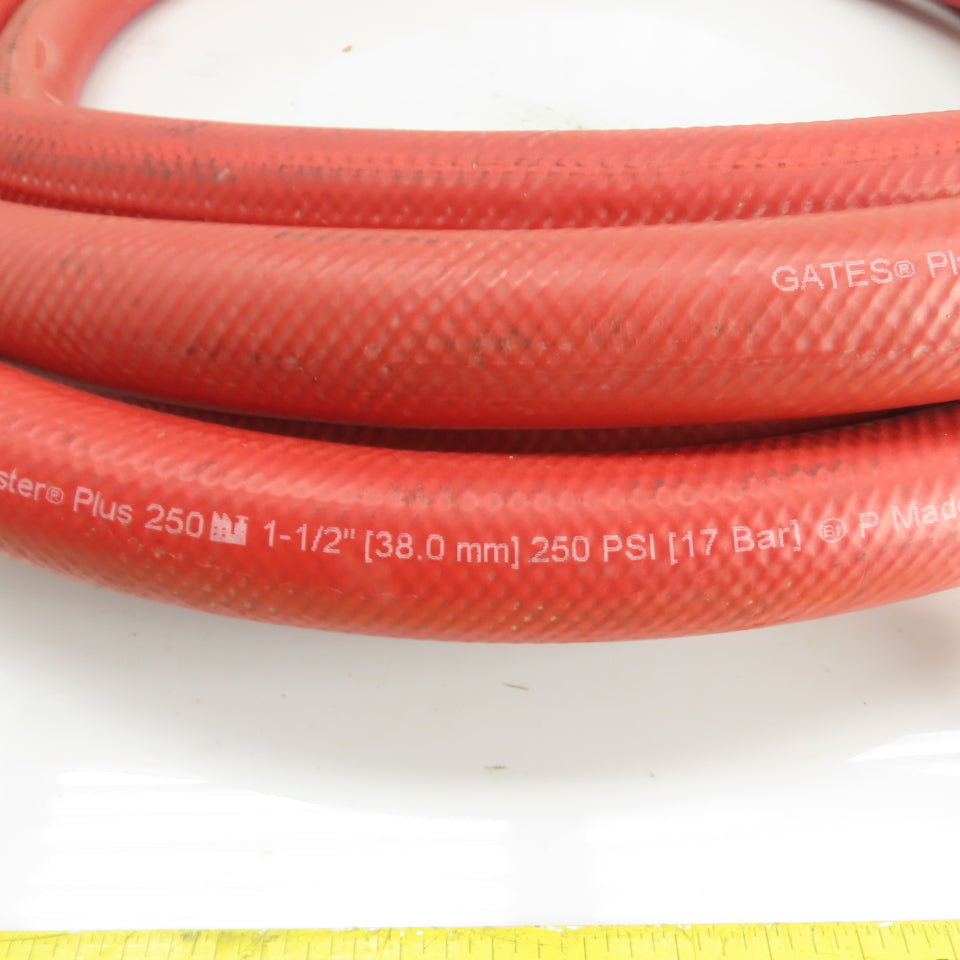 Gates Plant Masters Plus 250 1-1/2" Multi-Purpose Rubber Hose 250 PSI 35'