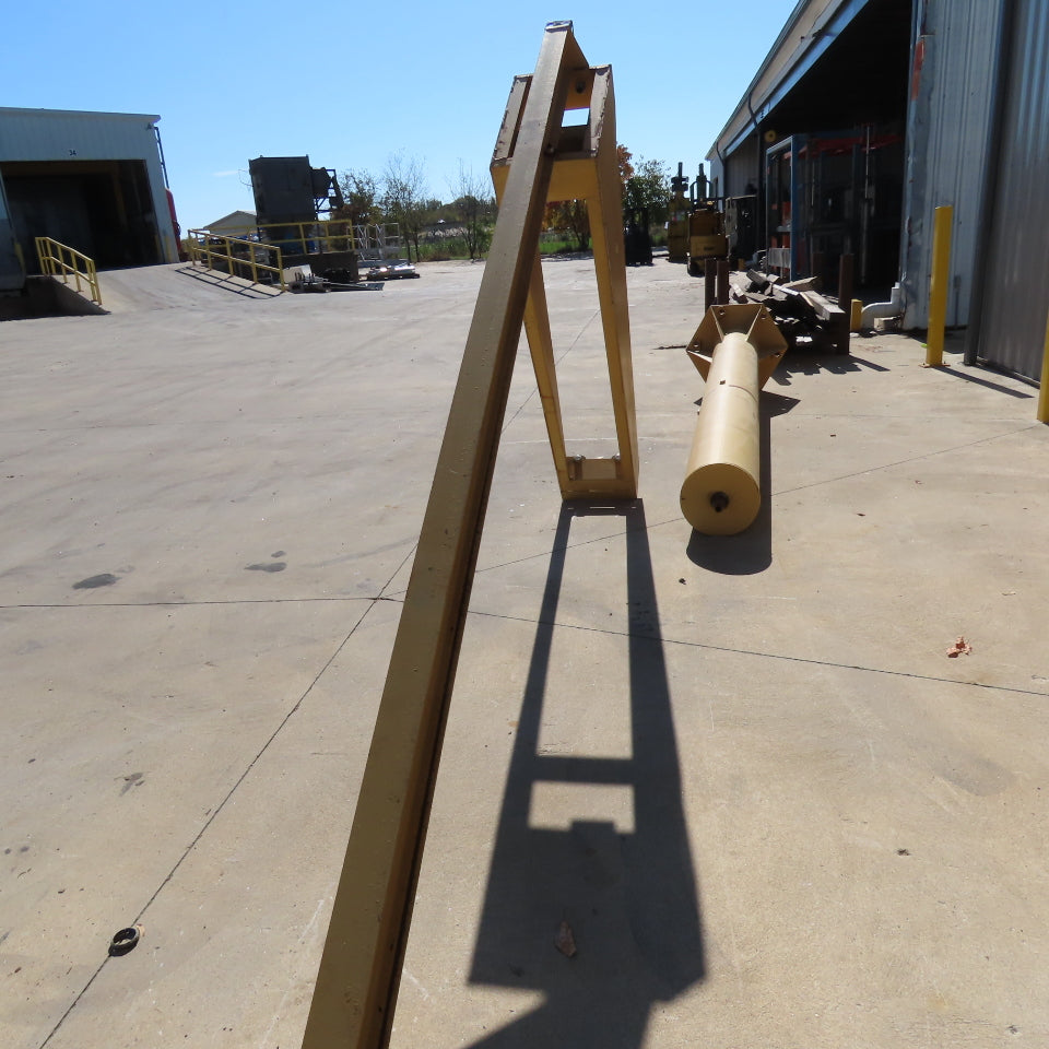 Gorbel 1/2 Ton Floor Mount Jib Crane 9' Swing 8' Travel 12' Tall