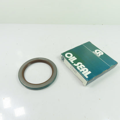 CR Industries 32392 Double Lip Oil Seal 3-1/4" Shaft Dia NEW