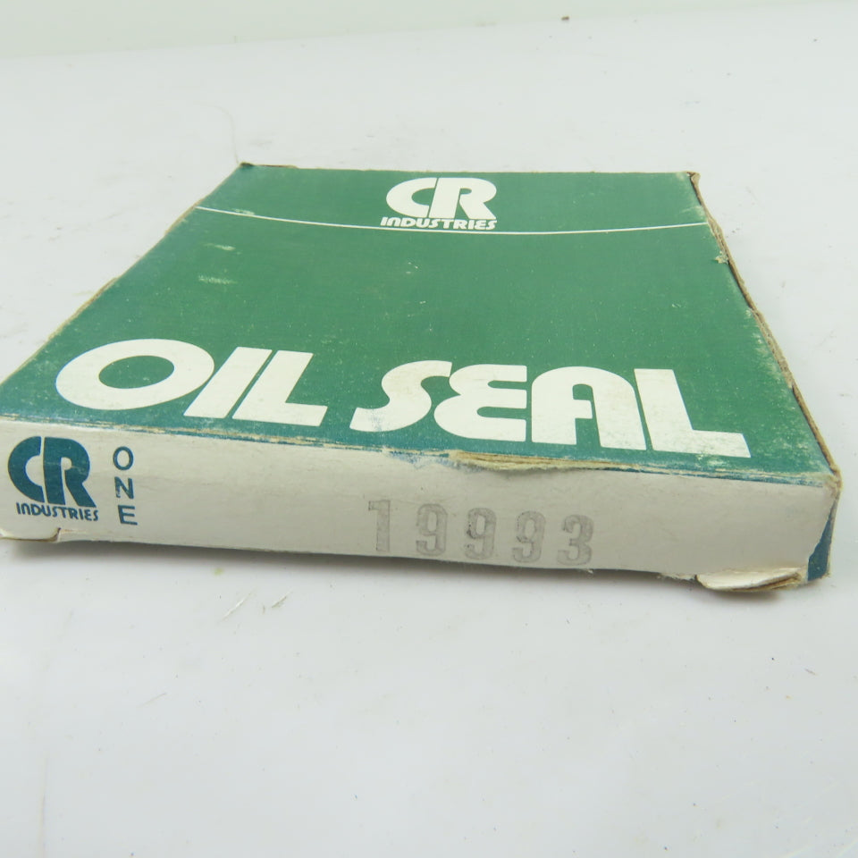 CR Industries 19993 Oil Seal NEW