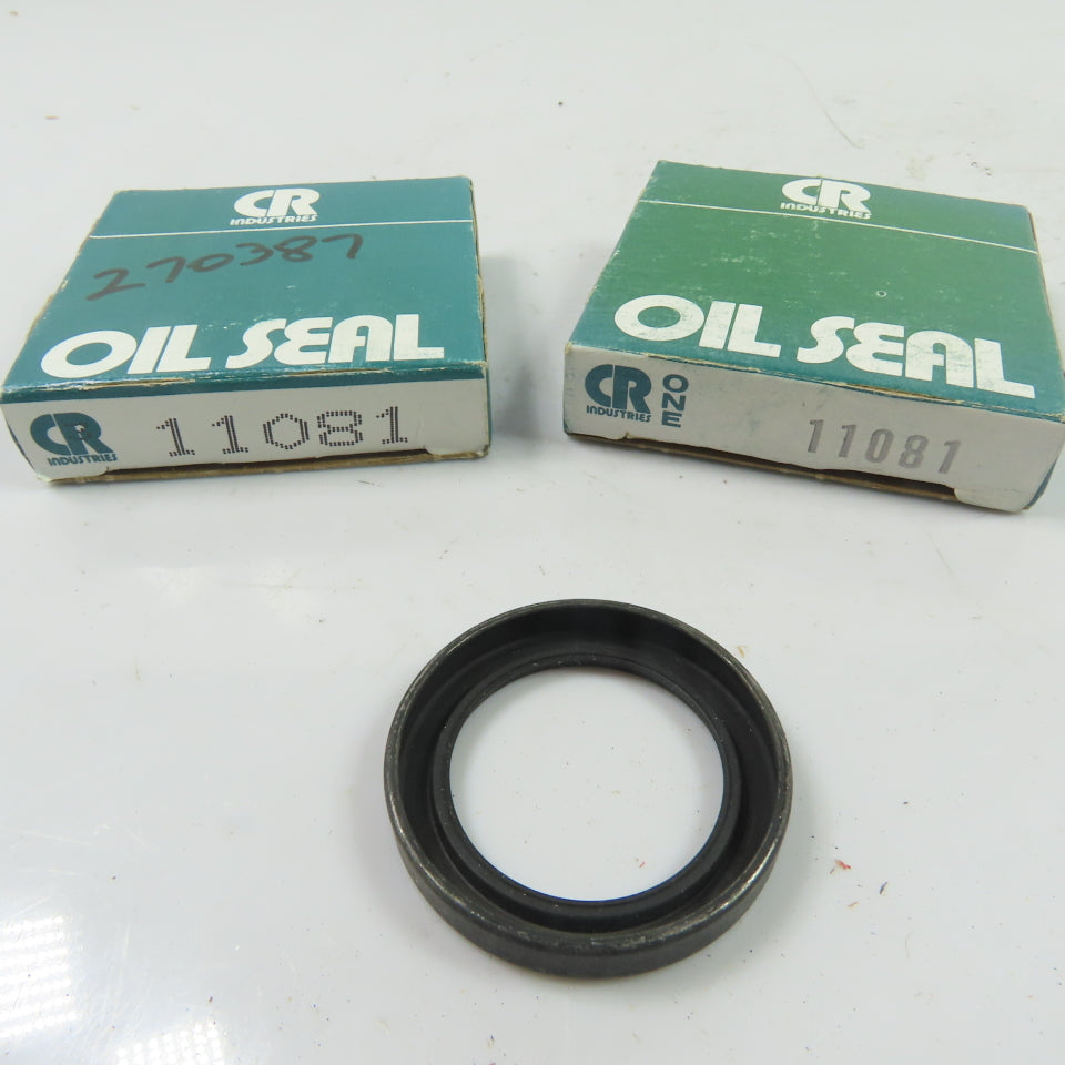 CR Industries 11081 Oil Seal New Lot Of 2